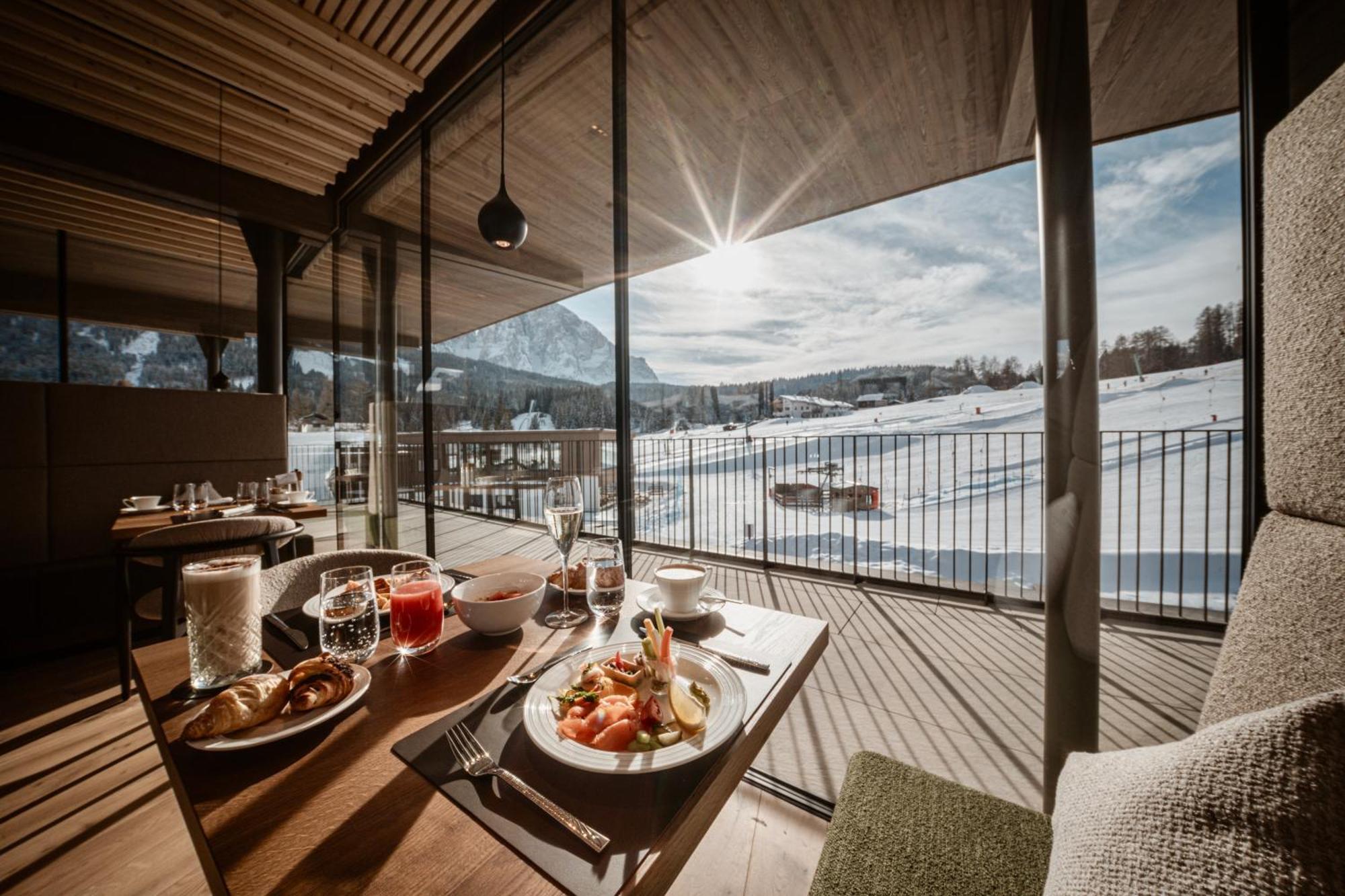 Cendevaves Alpine Silence 호텔 Santa Cristina Val Gardena 외부 사진
