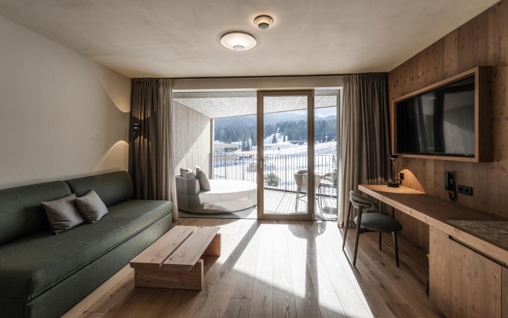 Cendevaves Alpine Silence 호텔 Santa Cristina Val Gardena 외부 사진